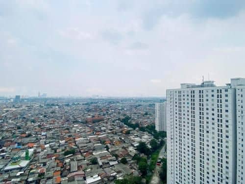 Comfy & Strategic Studio Bassura City By Travelio Comfy & Strategic Studio Bassura City By Travelio