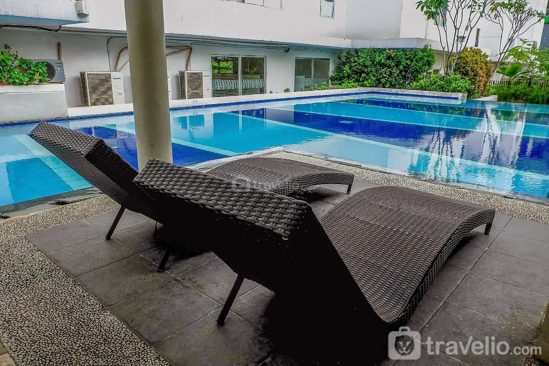 Comfy & Strategic Studio Bassura City By Travelio Comfy & Strategic Studio Bassura City By Travelio
