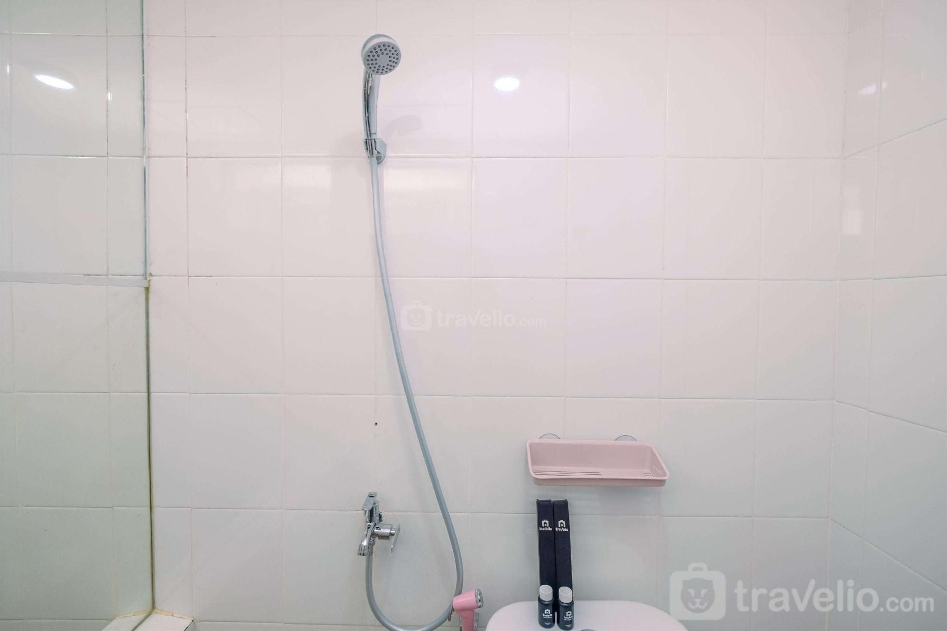 2 ห้องนอน 1 ห้องน้ำส่วนตัว ขนาด 34 ตร.ม. – เตเบต (Cozy Stay 2BR Bassura City Apartment By Travelio)4