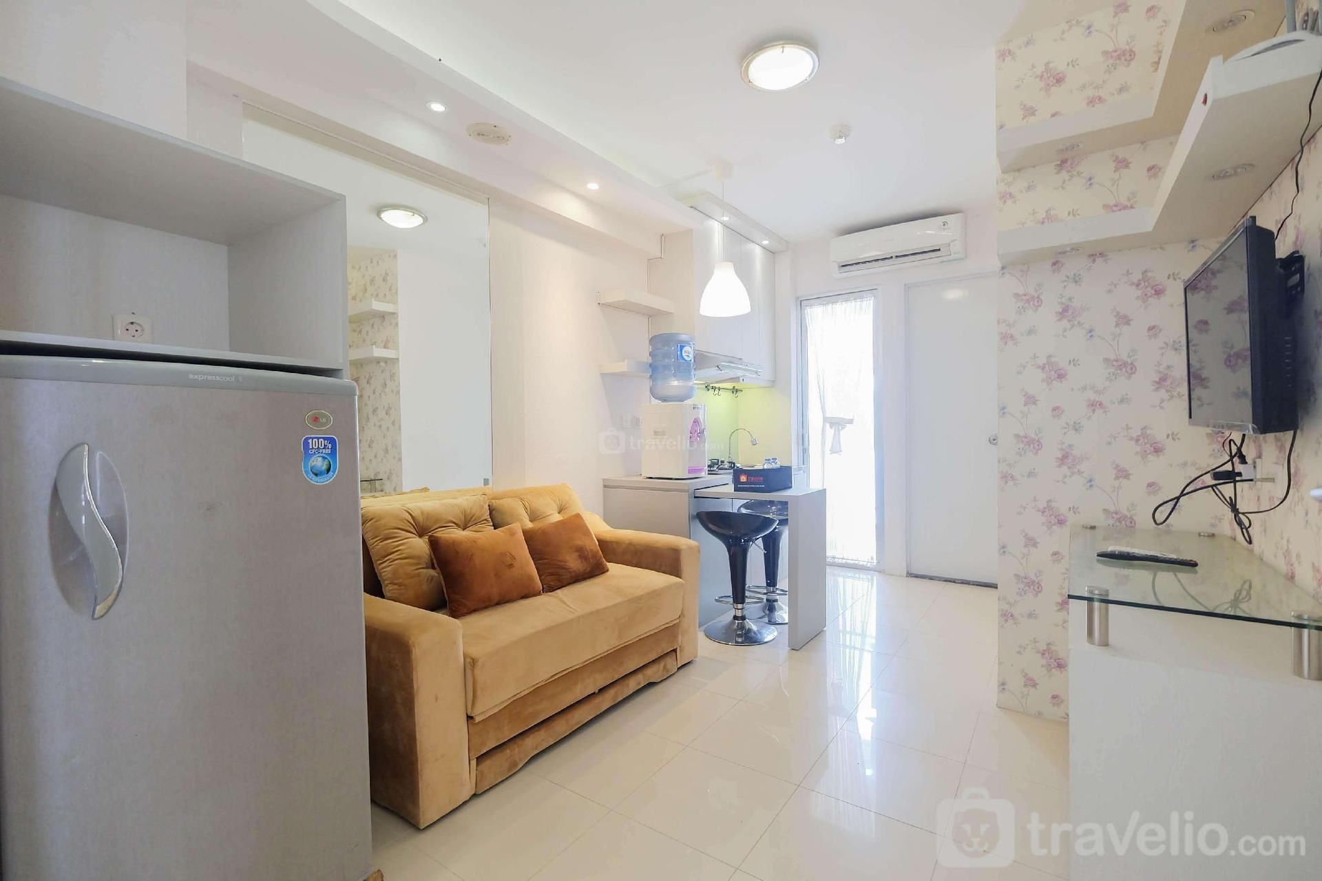Cozy And Elegant 2BR Bassura Apartment By Travelio2