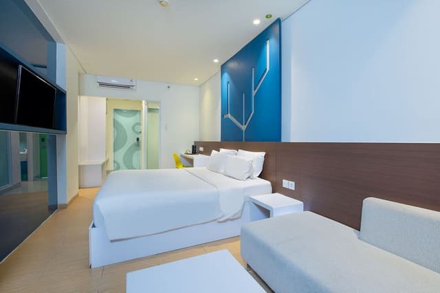 Executive Studio Suite