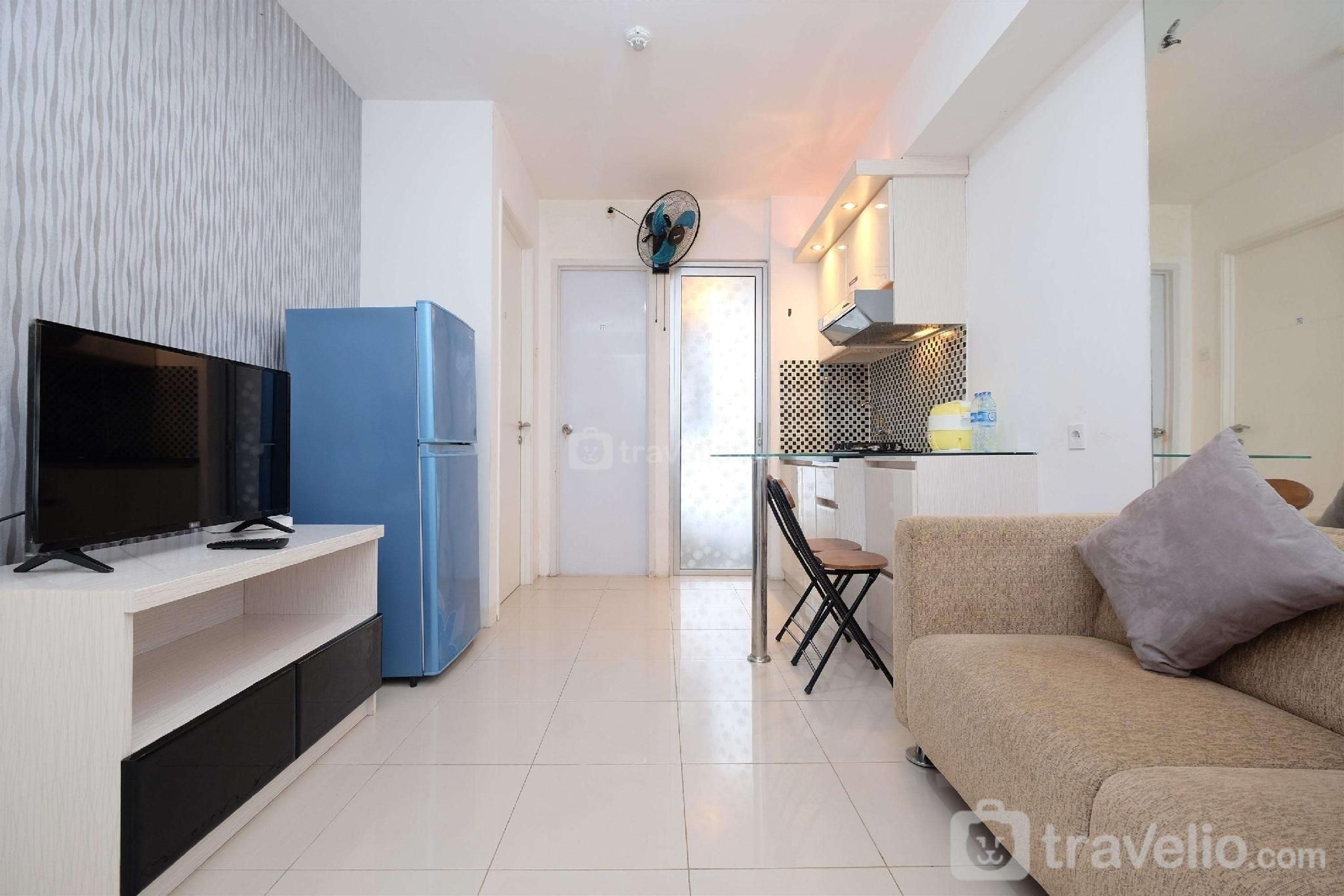 คอมฟี่ ทูบีอาร์ แอท บาสซูรา ซิตี้ บาย ทราเวลลิโอ (Comfy 2BR At Bassura City By Travelio)4
