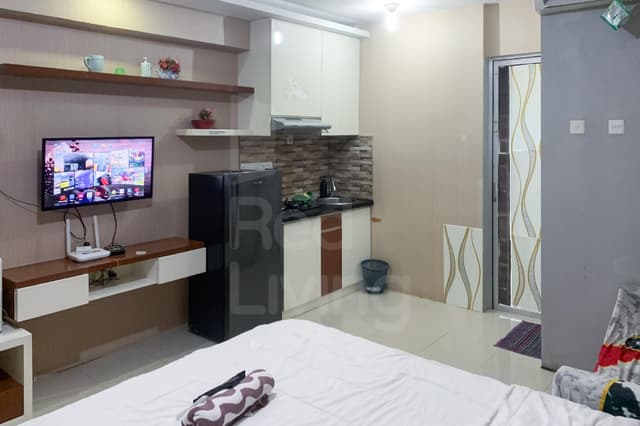 Studio Room