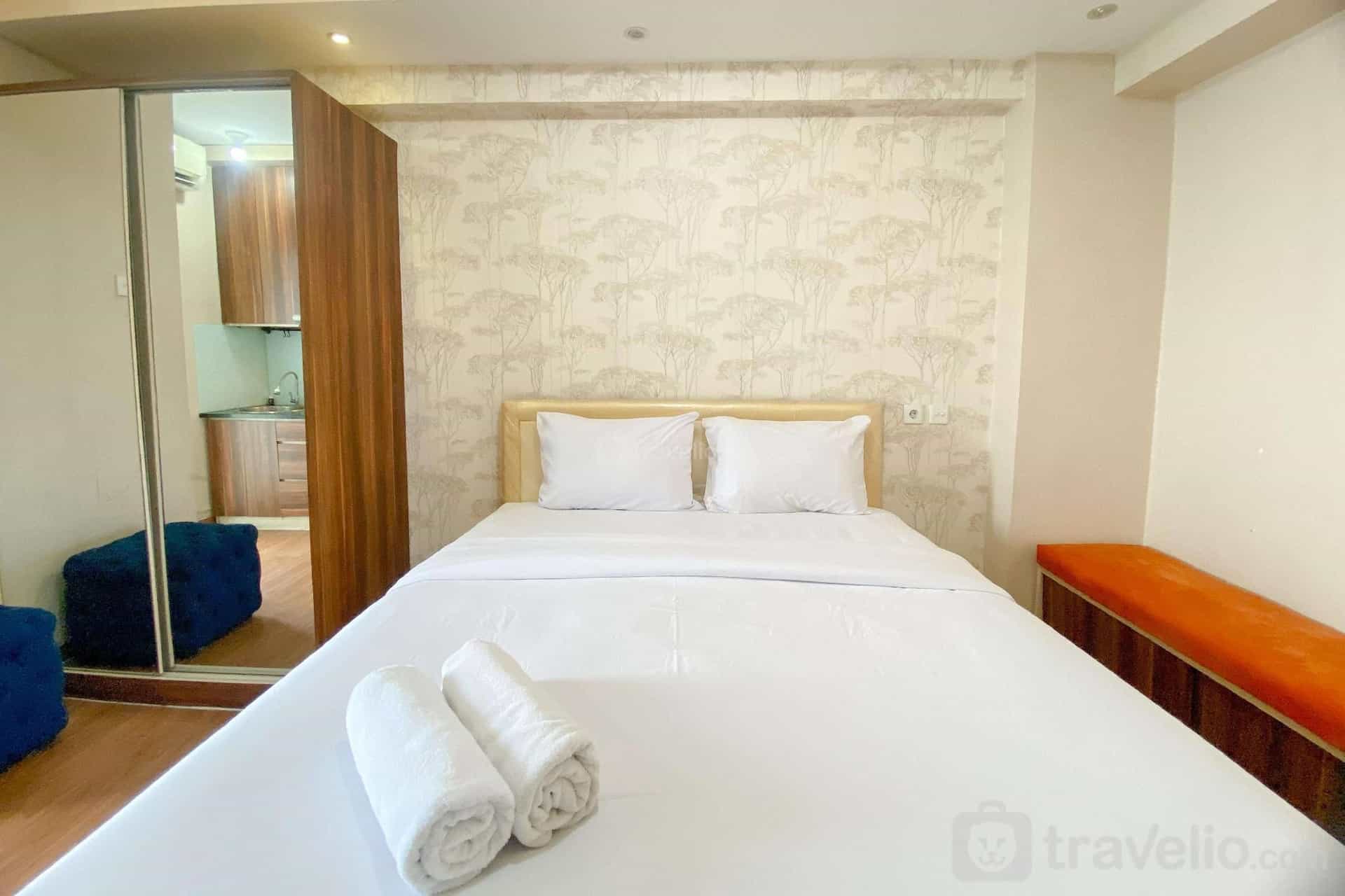 Good Deal Comfy Studio At Bassura City By Travelio Good Deal Comfy Studio At Bassura City By Travelio