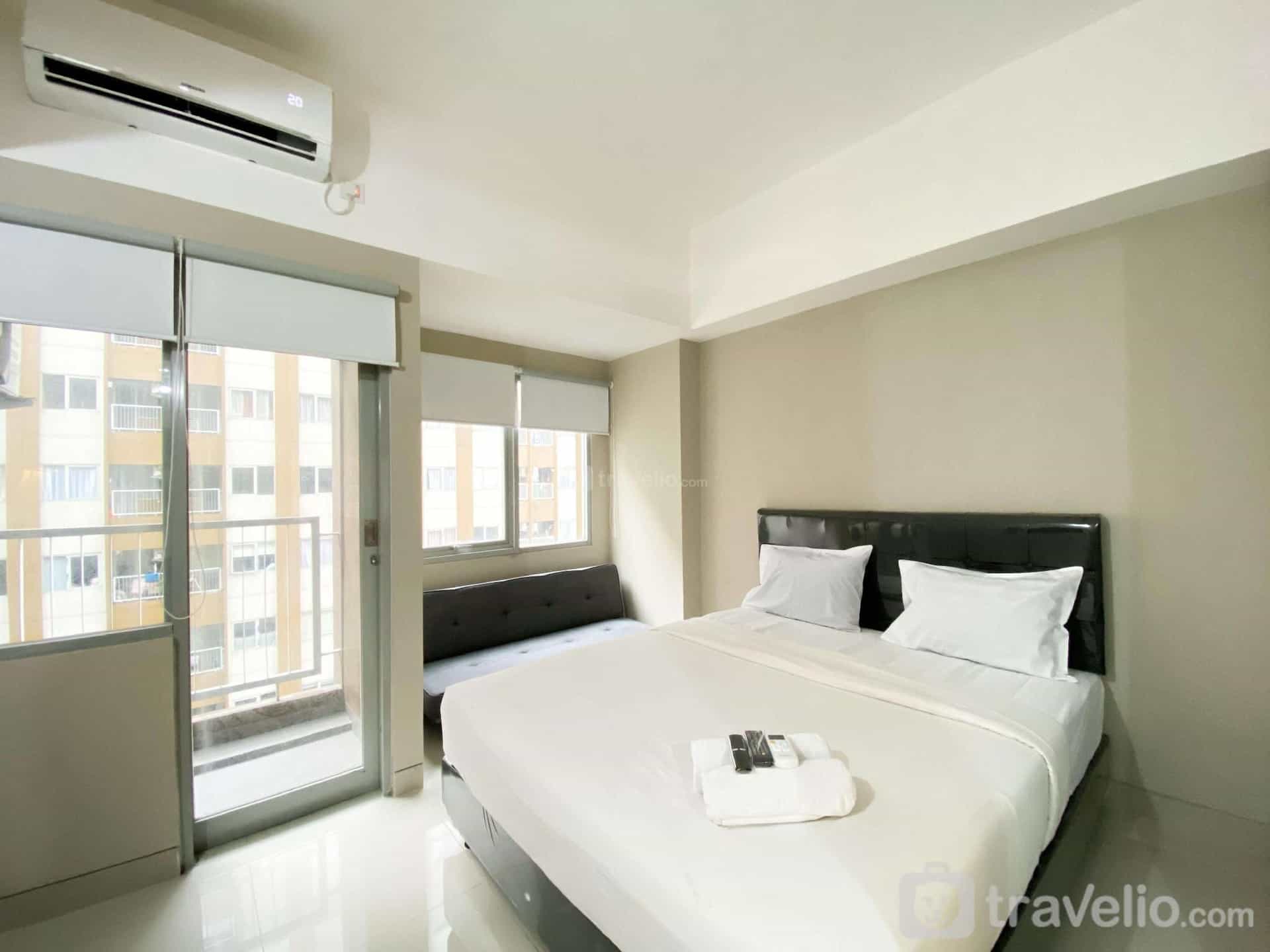 Studio Gateway Park LRT City Bekasi By Travelio Studio Gateway Park LRT City Bekasi By Travelio
