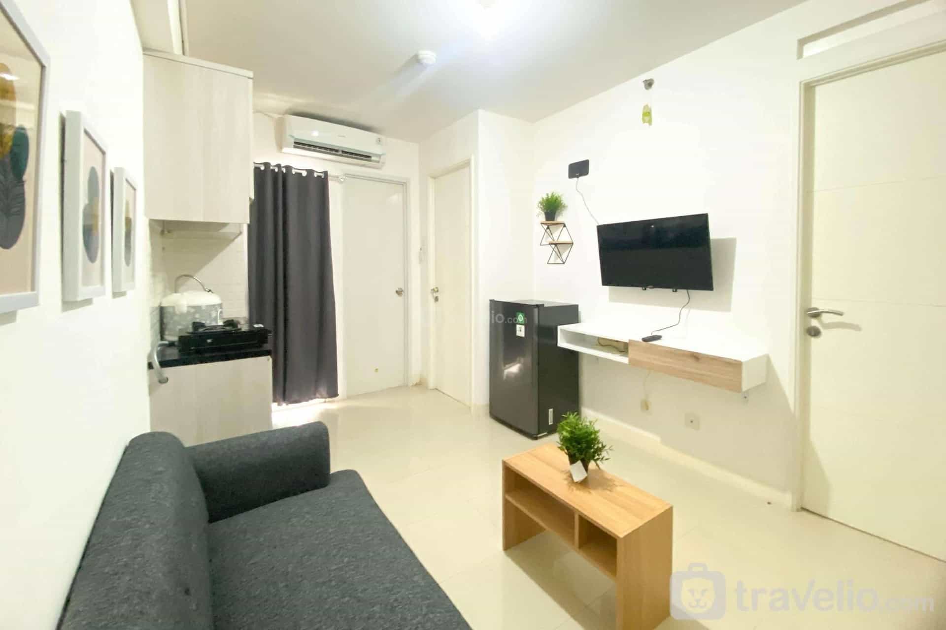 Best Deal And Homey 2BR Bassura City By Travelio Best Deal And Homey 2BR Bassura City By Travelio