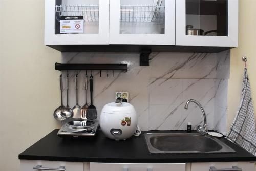 ไนซ์ โคซี่ สตูดิโอ แอท ทิฟโอลิยา อพาร์ตเมนต์ บาย ทราเวลลิโอ (Nice Cozy Studio At Tifolia Apartment By Travelio)4