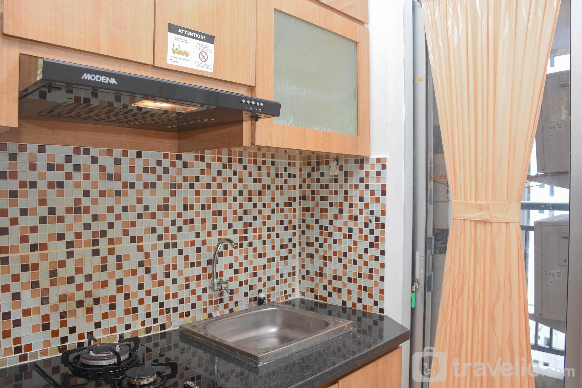 คัมฟอร์ทเทเบิล ทูบีอาร์ อพาร์ตเมนต์ บาสซูรา ซิตี้ บาย แทรฟฟีลิโอ (Comfortable 2BR Apartment Bassura City By Travelio)4
