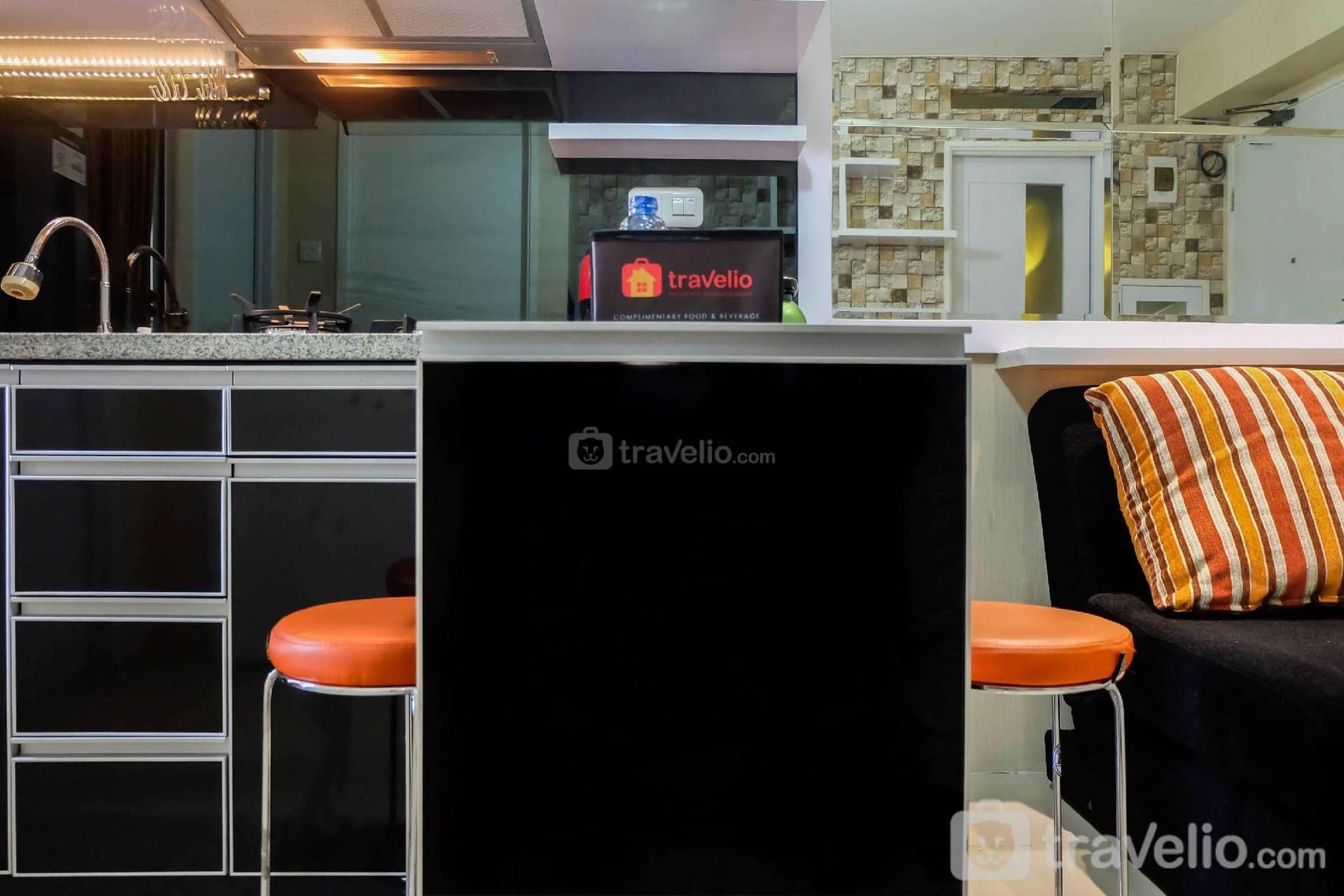 Modern 2BR With City View At Bassura Apartment By Travelio Modern 2BR With City View At Bassura Apartment By Travelio