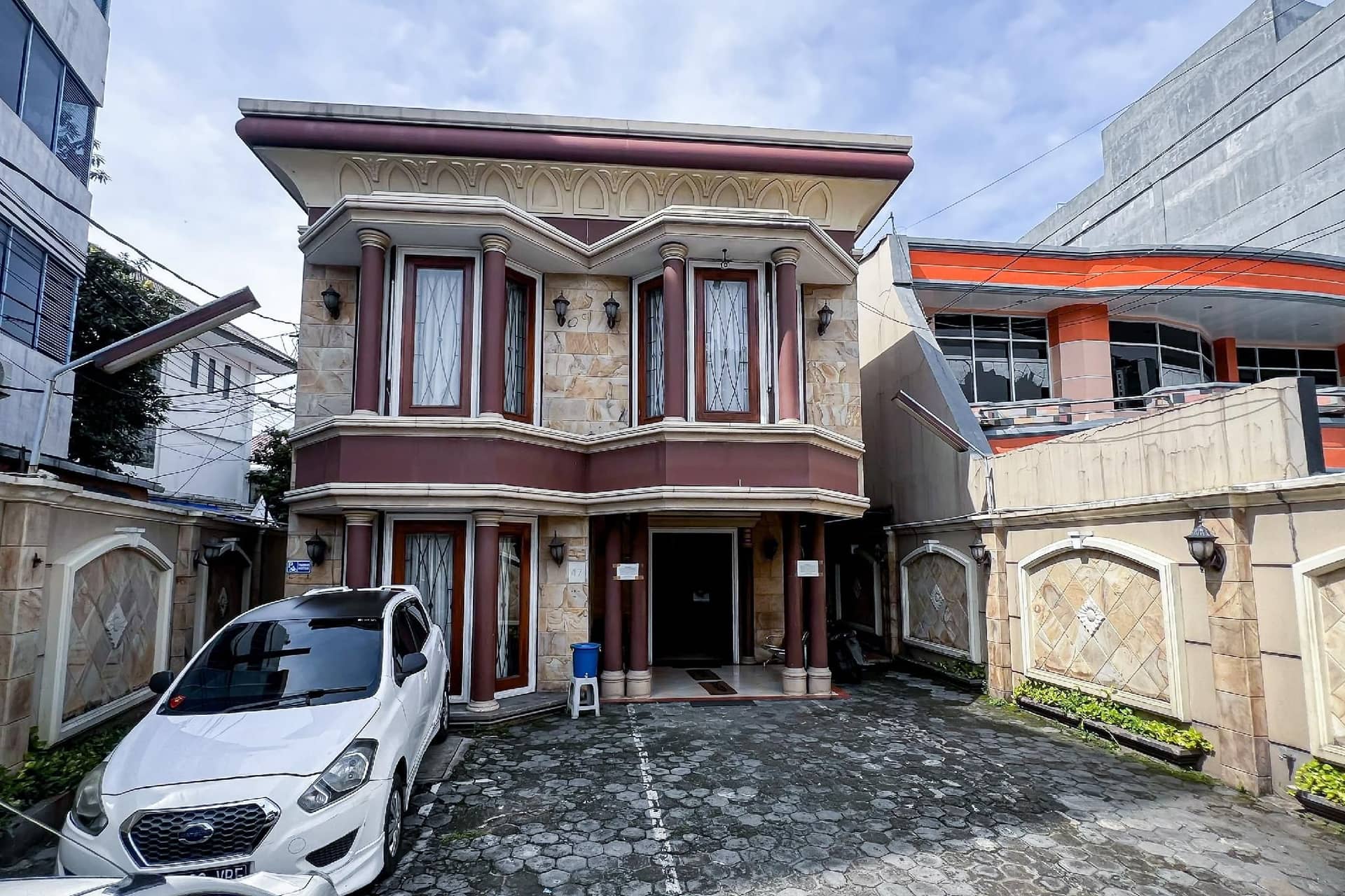 House Of Livina Mitra Reddoorz House Of Livina Mitra Reddoorz