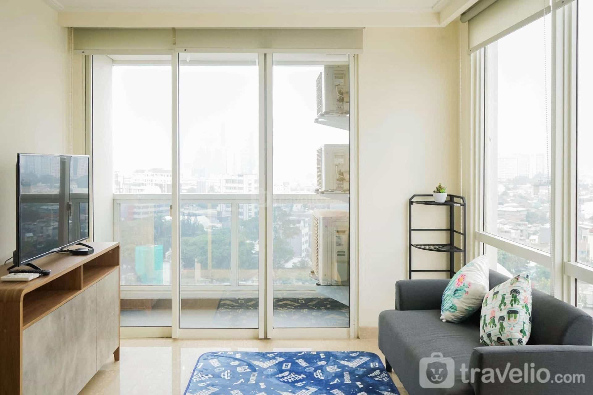 Menteng Park 2BR Apt with Private Lift By Travelio Menteng Park 2BR Apt with Private Lift By Travelio