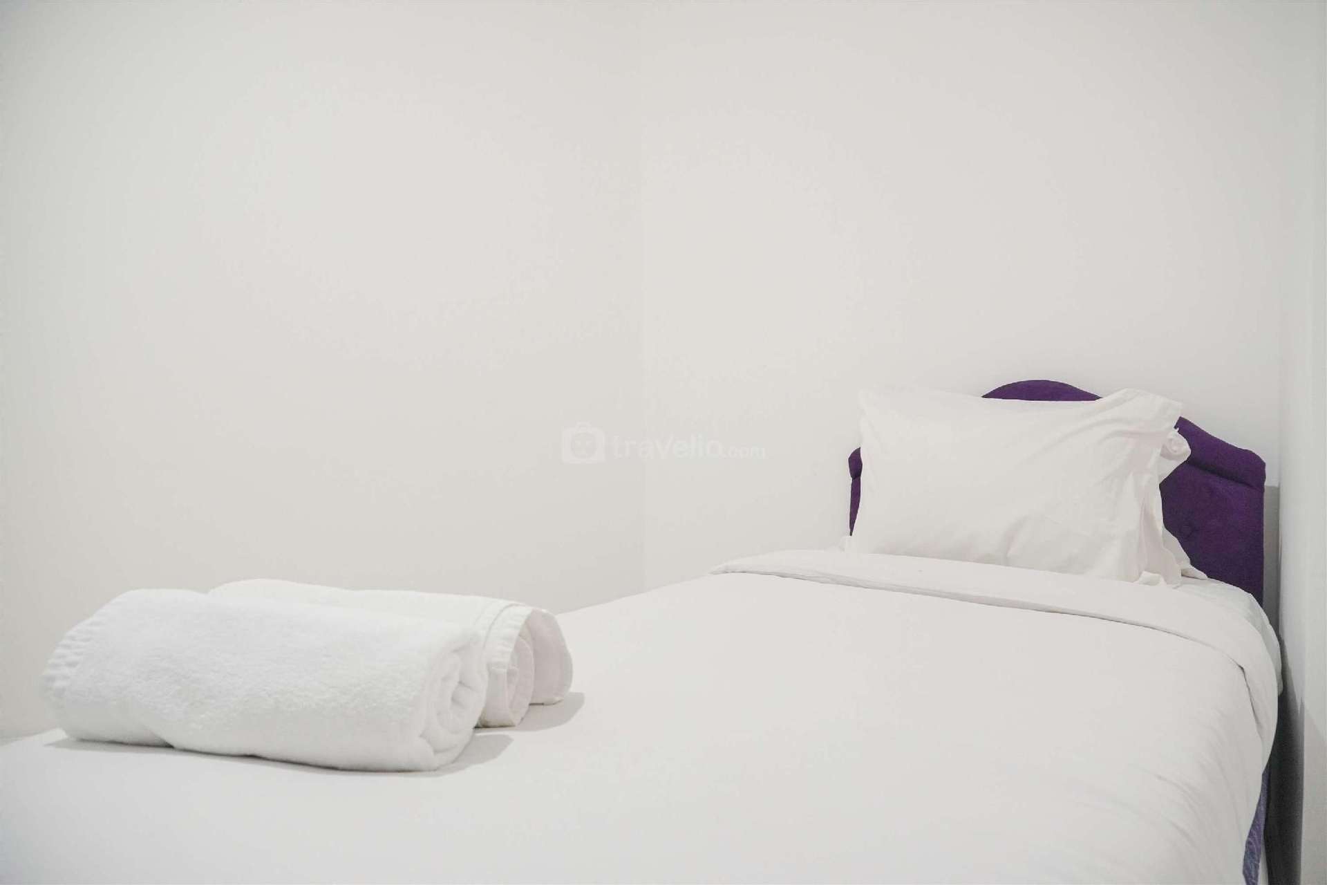 อพาร์ทเมนท์ 2 ห้องนอนสุดสบายที่เซมังกิโดย ทราเวลลิโอ (Comfortable 2BR at Semanggi Apartment By Travelio)4