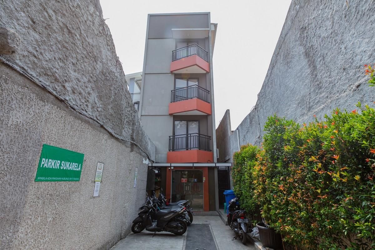 Urbanview Hotel Slipi Inn Palmerah2
