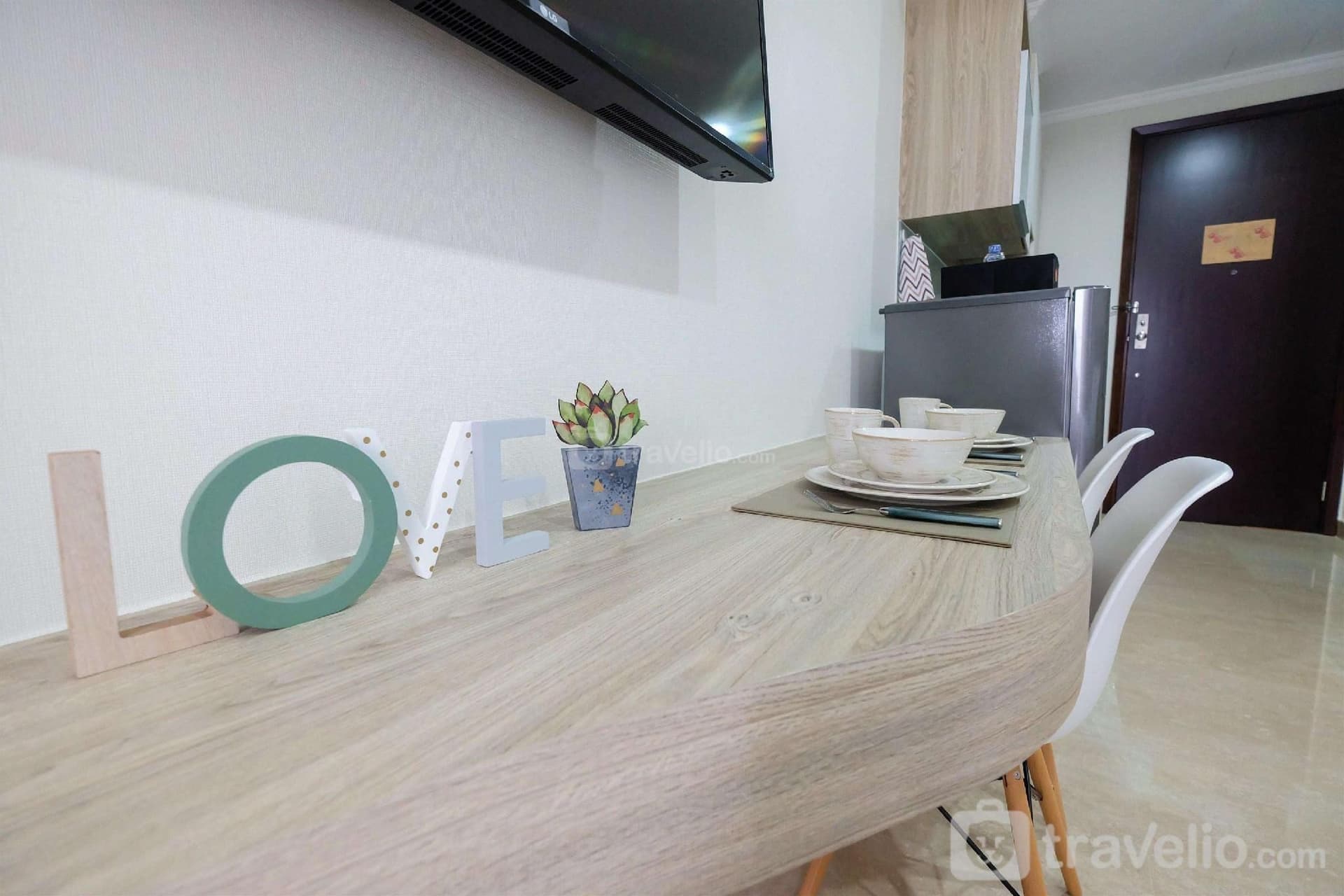 Minimalist Studio Menteng Park Apt By Travelio Minimalist Studio Menteng Park Apt By Travelio