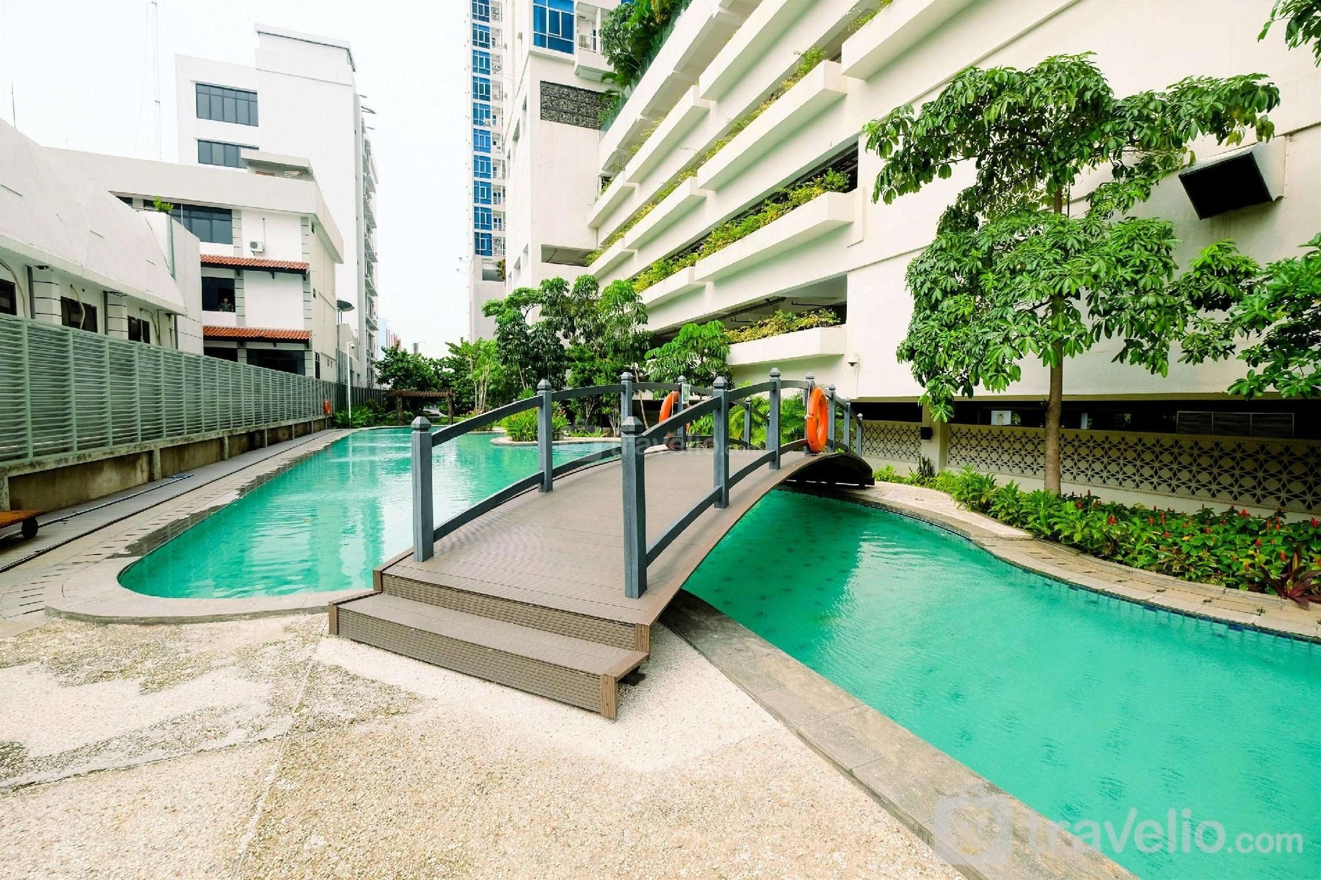 Apartment 2BR @ Capitol Park Residence By Travelio0