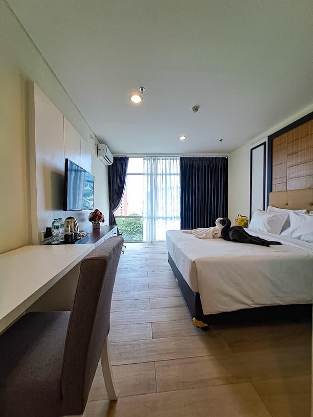 Deluxe with Balcony