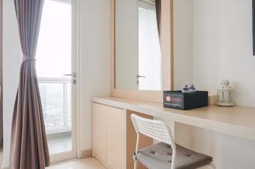 ห้องสตูดิโอมินิมอลลิสต์ที่เมนเตงพาร์ค บาย ทราเวลิโอ (Minimalist Studio Room at Menteng Park By Travelio)4