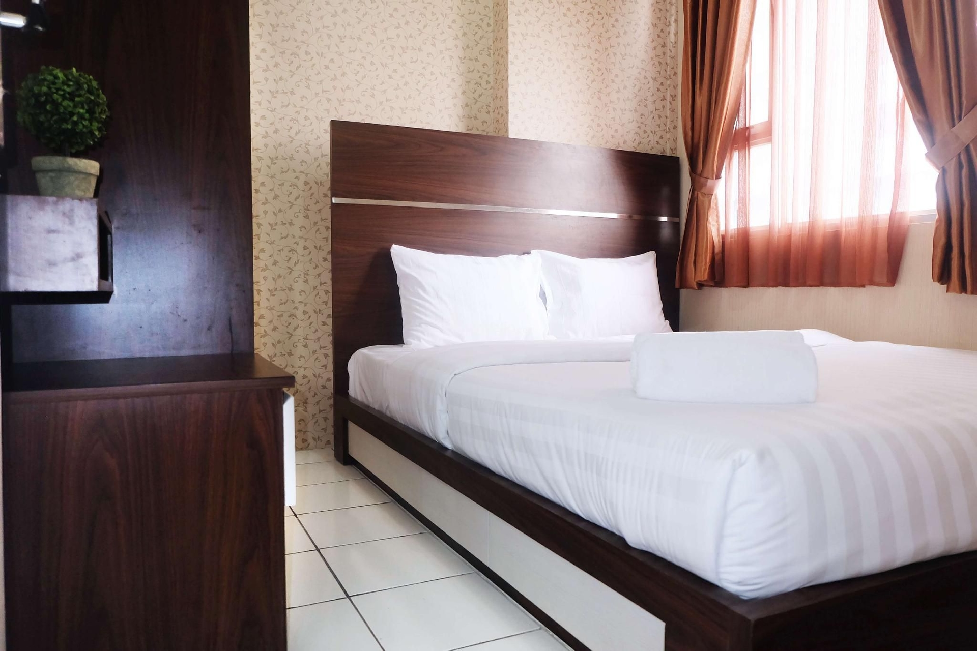 เบสต์ โลเคชั่น 2 ห้องนอน เมนเตง สแควร์ บาย ทราเวลิโอ (Best Location 2BR Menteng Square By Travelio)1