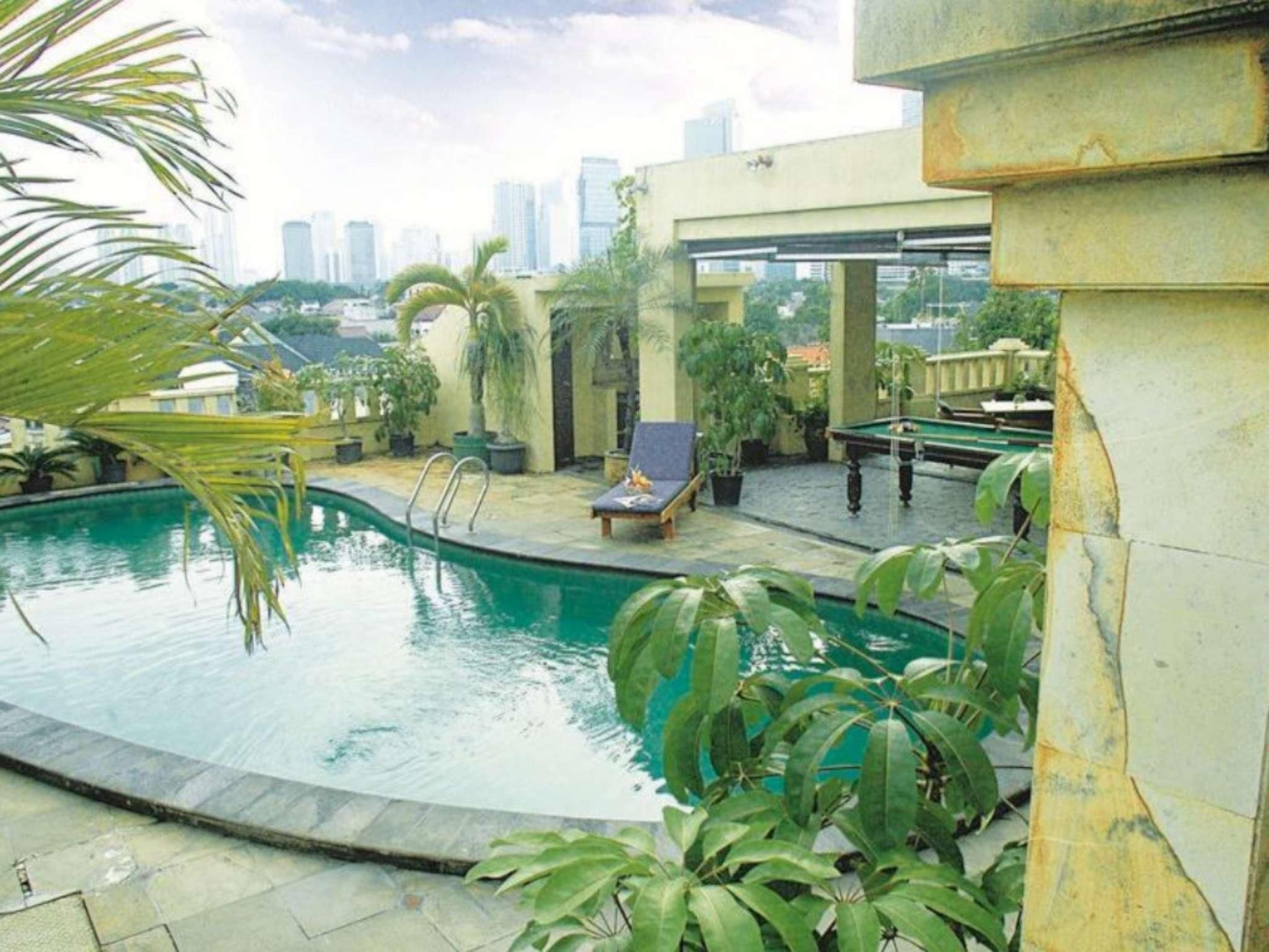 โรงแรมแกรนด์ เซมารา (Grand Cemara Hotel)1