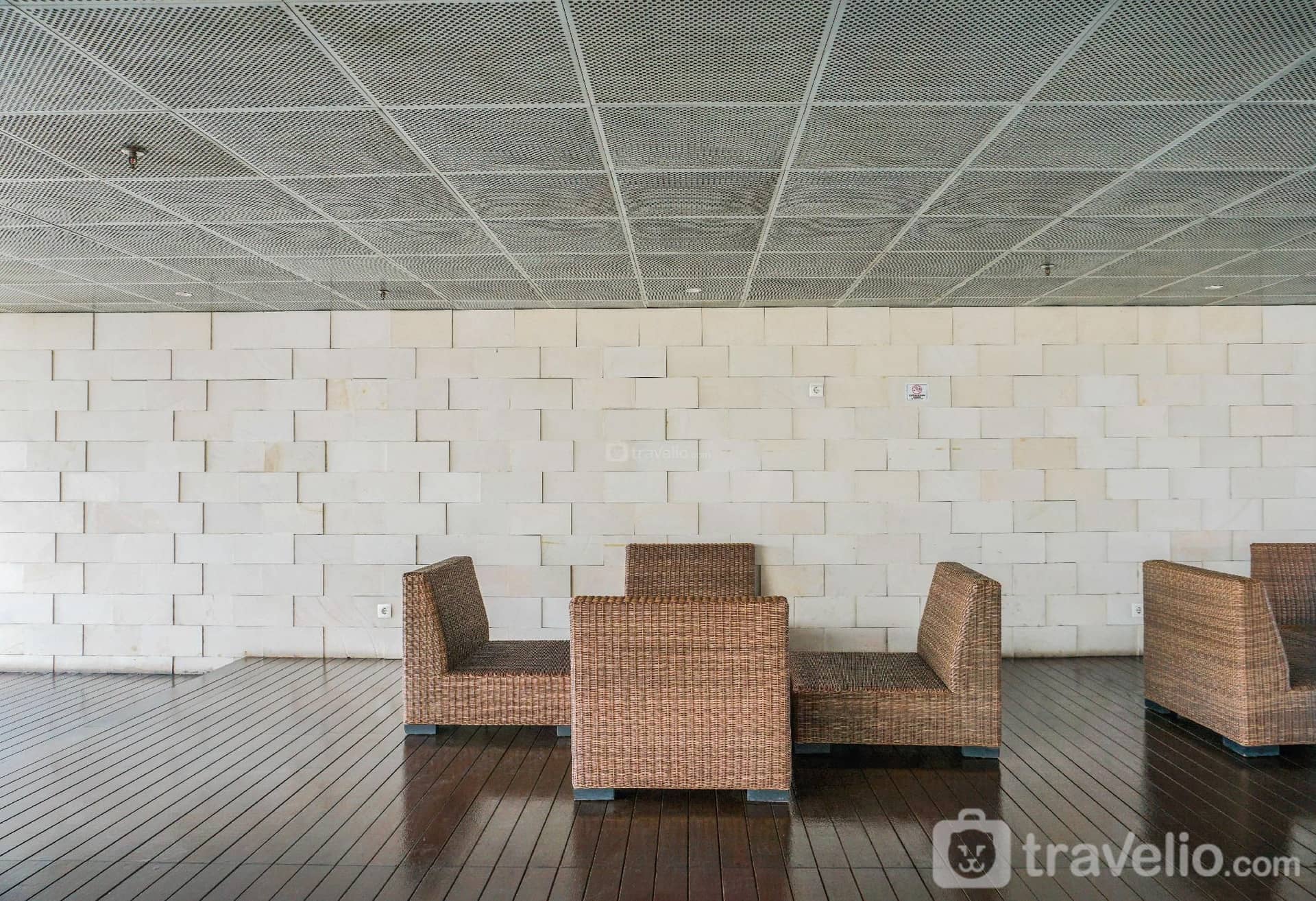 Elegant Studio @Menteng Park Apartment By Travelio Elegant Studio @Menteng Park Apartment By Travelio