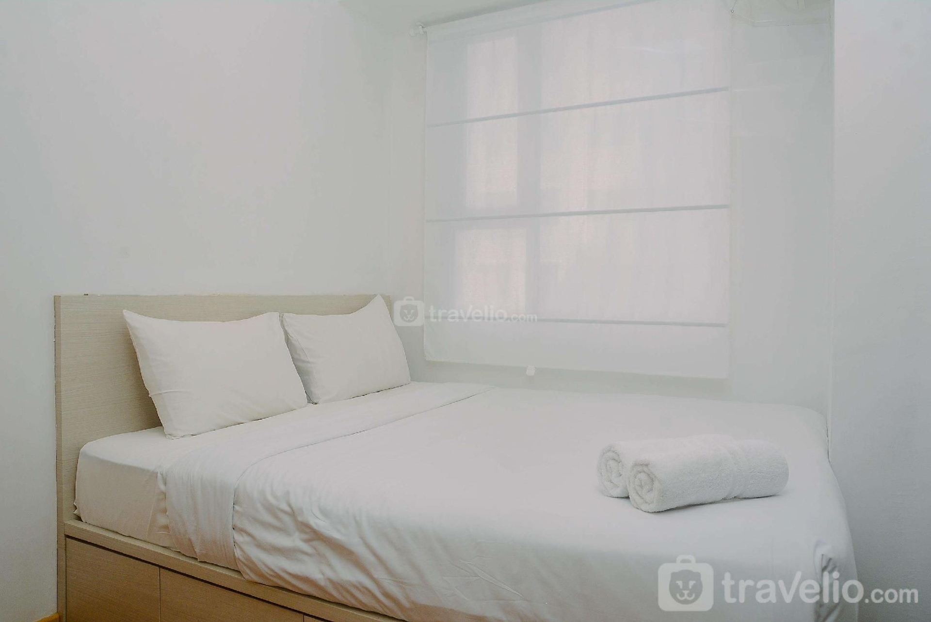 Comfy and Beautiful 2BR Menteng Square By Travelio3