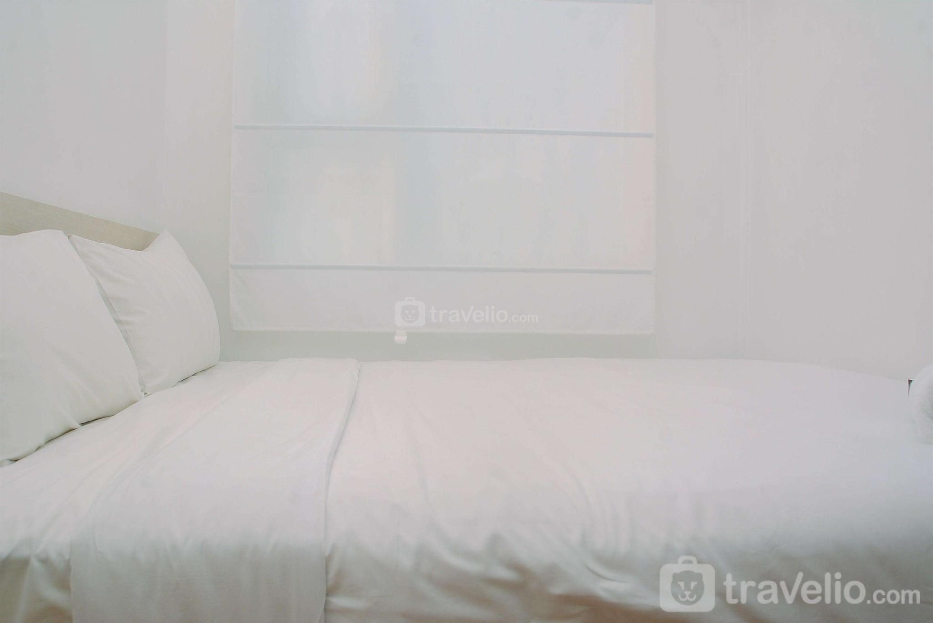 Comfy and Beautiful 2BR Menteng Square By Travelio4