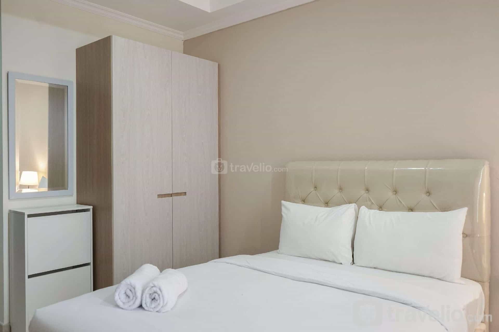 Stunning Studio Room @Menteng Park Apt By Travelio Stunning Studio Room @Menteng Park Apt By Travelio