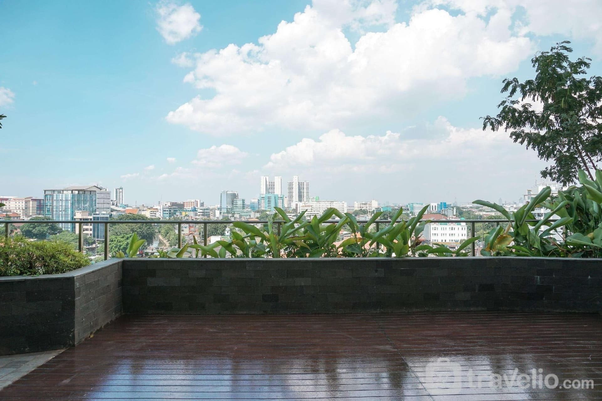Elegant & Restful 2BR at Menteng Park By Travelio Elegant & Restful 2BR at Menteng Park By Travelio