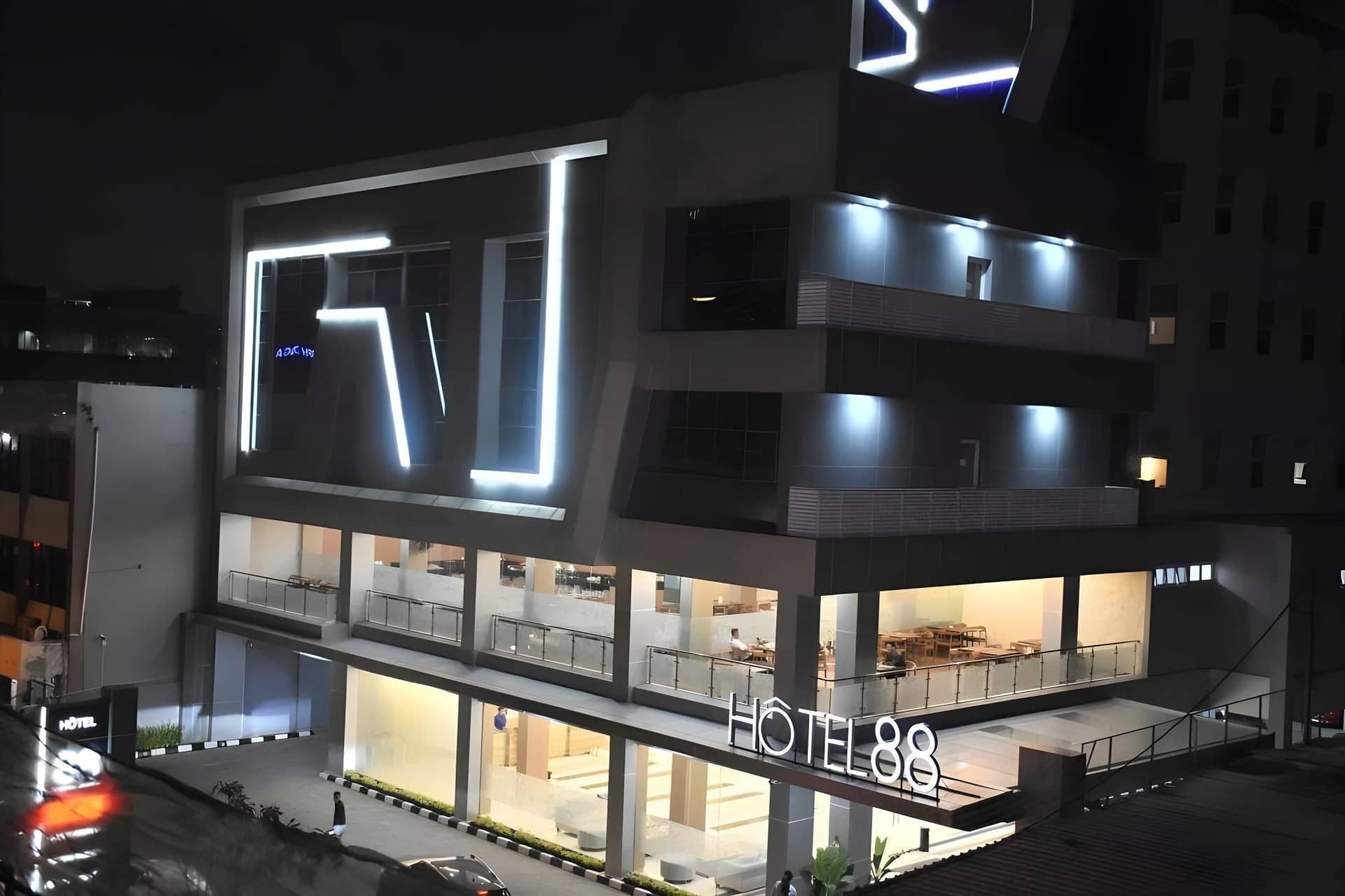 โรงแรมเทอราซ ทรี โรงแรมเทอราซ ทรี