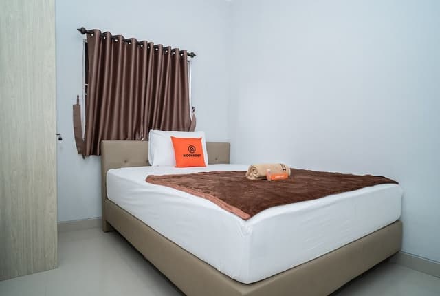 Standard Room, Shared Bathroom (Reddoorz)