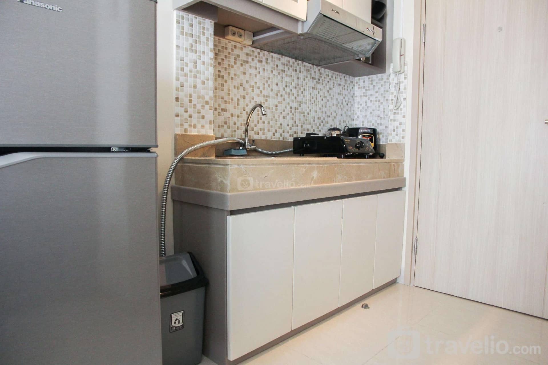 Cozy Studio Apartment @Elpis Residence By Travelio Cozy Studio Apartment @Elpis Residence By Travelio