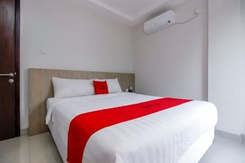 RedDoorz Room