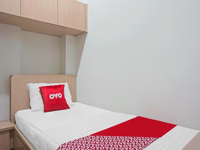 Standard Single Room A - Smoking