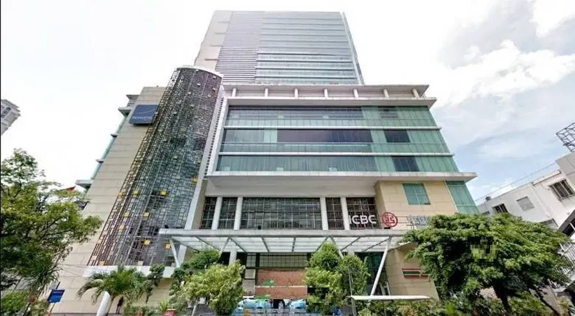 Comfortable 2BR Green Central City Apt By Travelio Comfortable 2BR Green Central City Apt By Travelio