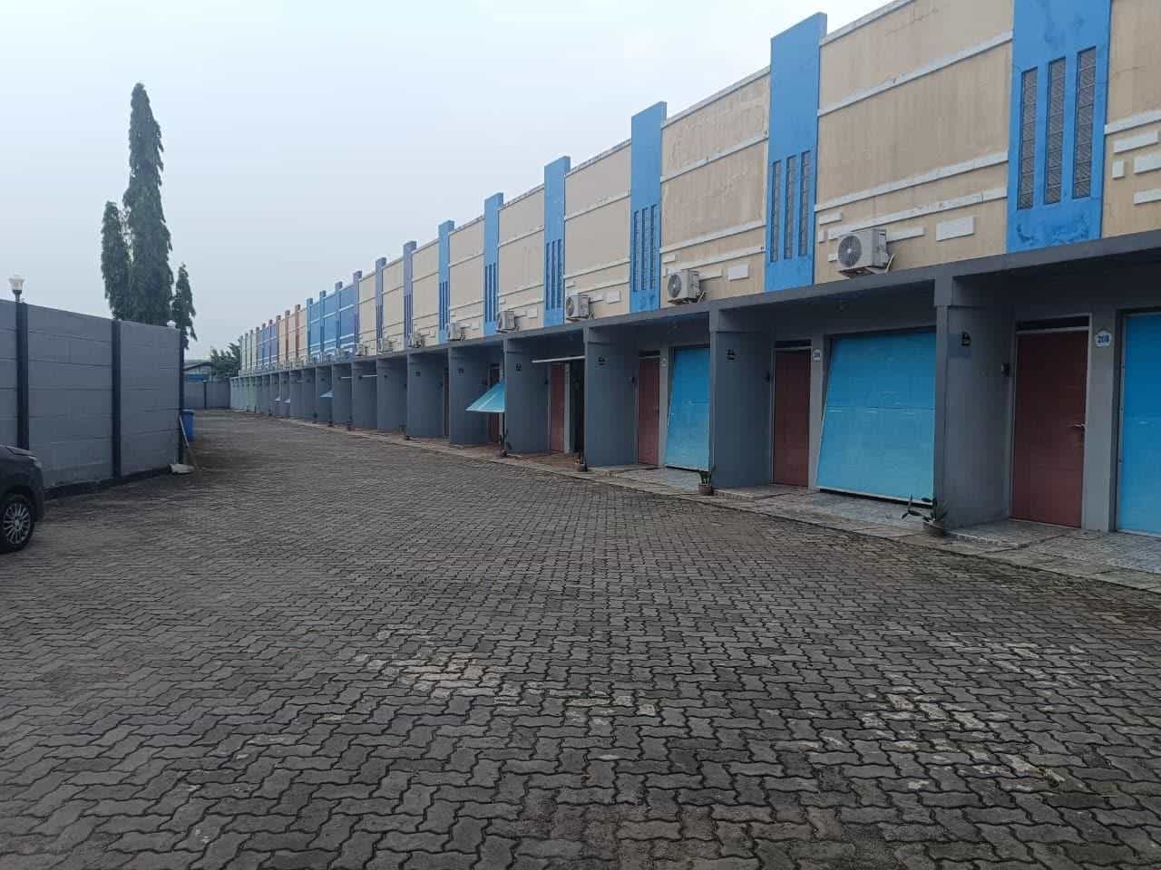 Capital O 94095 Angkasa Hotel