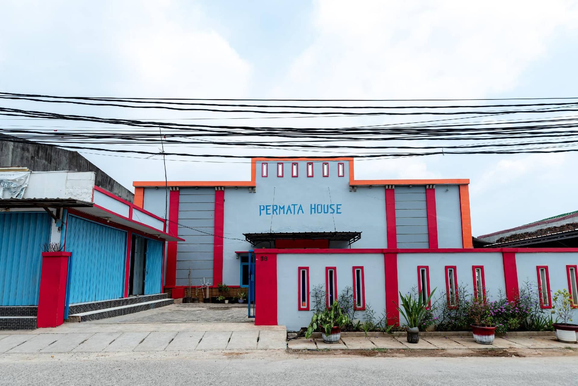 RedDoorz near Kelapa Gading RedDoorz near Kelapa Gading