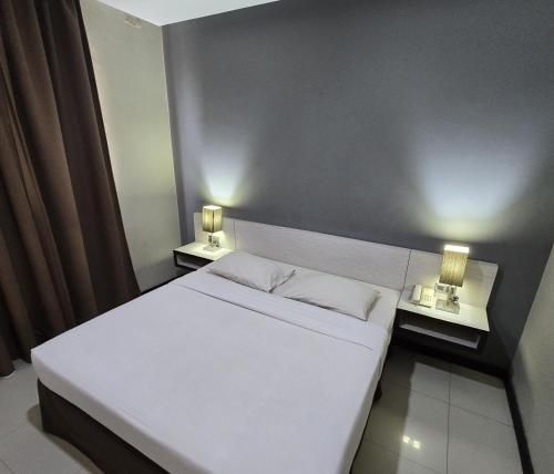 โรงแรมเอ็น 3 ไซนูล อาริฟิน (N3 Hotel Zainul Arifin)1