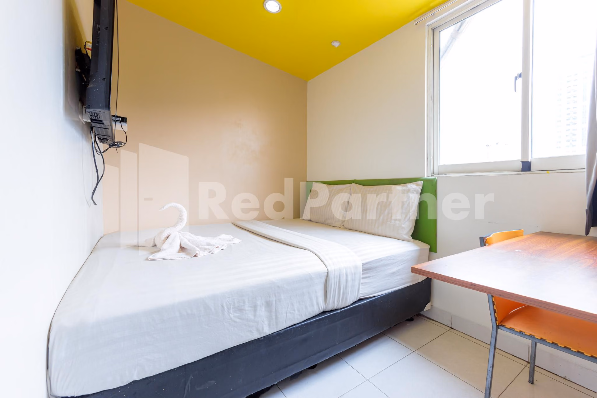 ห้องอิชิซะ เรดพาร์ทเนอร์ (Ichiza Room RedPartner)4