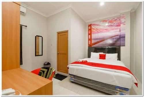 เรดดอร์ซ เนียร์ จีเอ็กซ์โป เคมาโยรัน 2 (RedDoorz near JIEXPO Kemayoran 2)2
