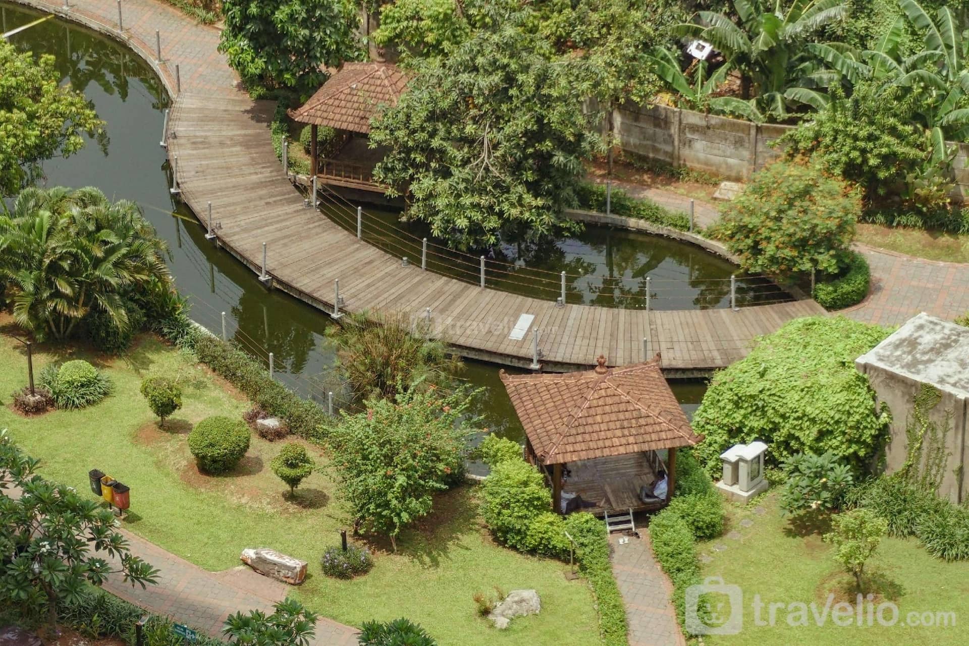 Tranquil Green Pramuka 2BR Apartment By Travelio Tranquil Green Pramuka 2BR Apartment By Travelio