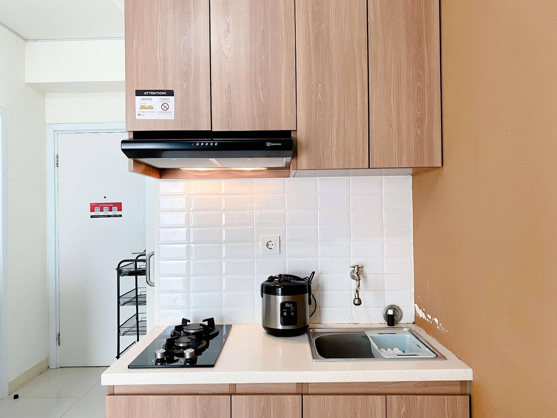 ความสะดวกสบายได้รับการออกแบบ 2 ห้องนอน เมืองปรามุคา กรีน โดย ทราเวลลิโอ (ComfortDesigned 2BR Green Pramuka City By Travelio)3