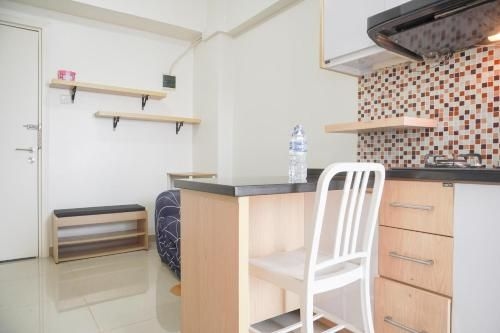 ห้องพัก 2 ห้องนอนทันสมัยที่ เมืองเขียวประมูกา โดย ทราเวลลิโอ (Nice Modern 2BR at Green Pramuka City By Travelio)3