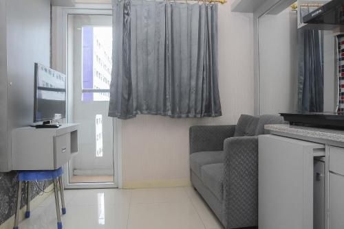 2 ห้องนอน 1 ห้องน้ำส่วนตัว ขนาด 44 ตร.ม. – เสเน็น (Clean 2BR Green Pramuka Apartment By Travelio)3