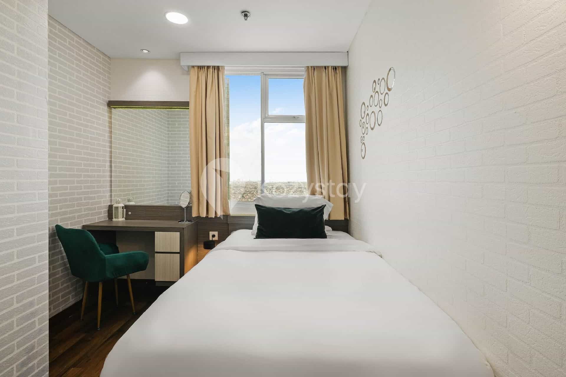 Meadow by Kozystay | Newly Renovated | Kebon Jeruk