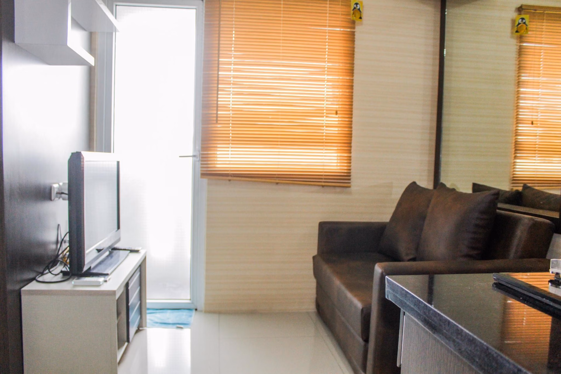 2 ห้องนอน 1 ห้องน้ำส่วนตัว ขนาด 33 ตร.ม (Minimalist 2BR Green Pramuka Apartment By Travelio)2