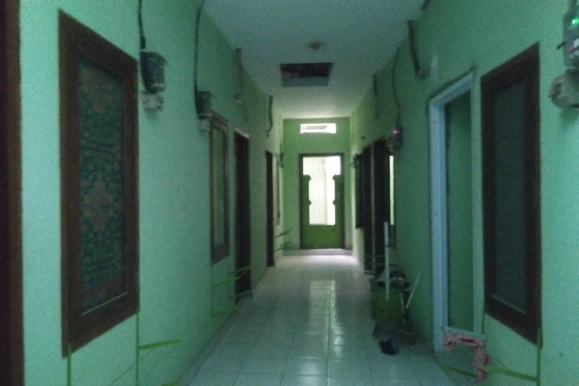 OYO Life Kost ijo Tembok Tinggi OYO Life Kost ijo Tembok Tinggi