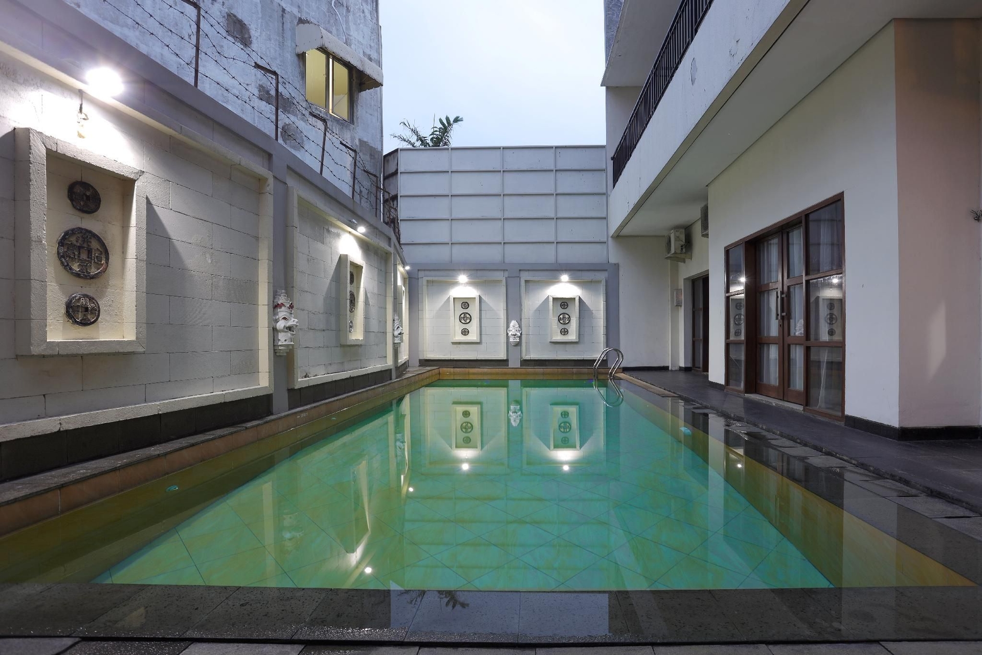 จัมบูลูวุก เรสซิเดนซ์ ปากูบูโวโน (Jambuluwuk Residence Pakubuwono)2