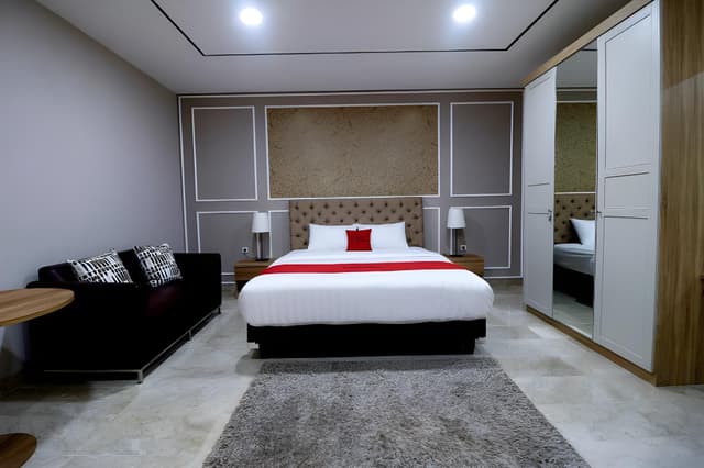 Suite Room