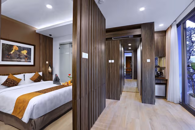Deluxe Suite