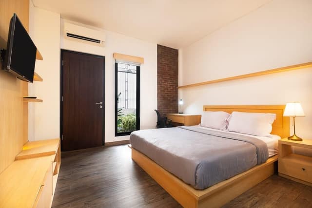 Deluxe Room with Balcony